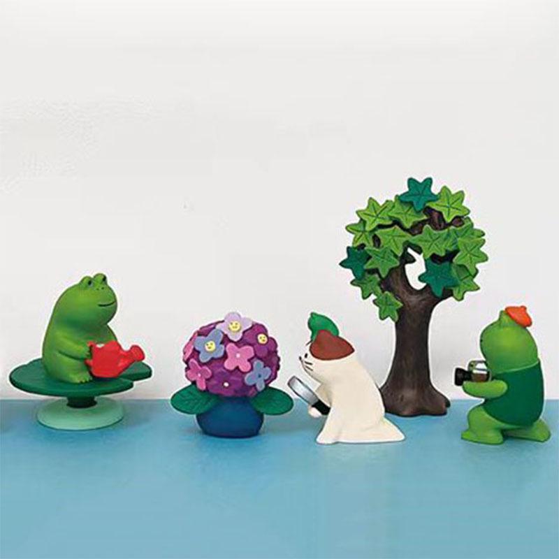Creative Japanese Cat & Frog Bonsai Ornament - Trendy Blind Box Resin Craft Accessory