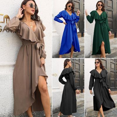 Rochie de damă, cu decolteu în V, cu mâneci lungi, cu capete despicate și rochie leagăn mare