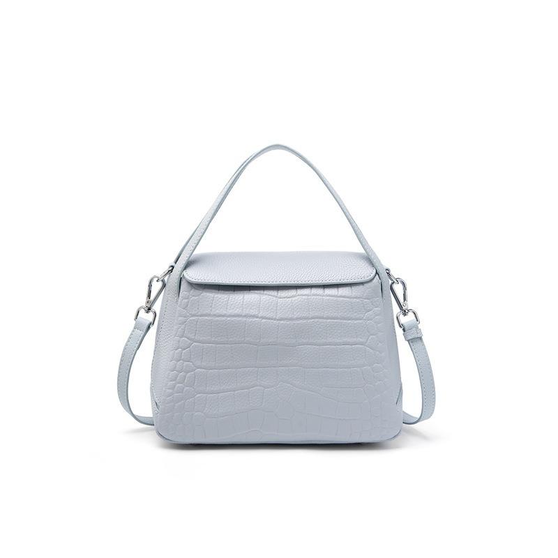 

Women s bag women s messenger bag new versatile niche high-end female office worker small bag commuter handbag Length 24 Width 10 Height 19 Portable 11CM