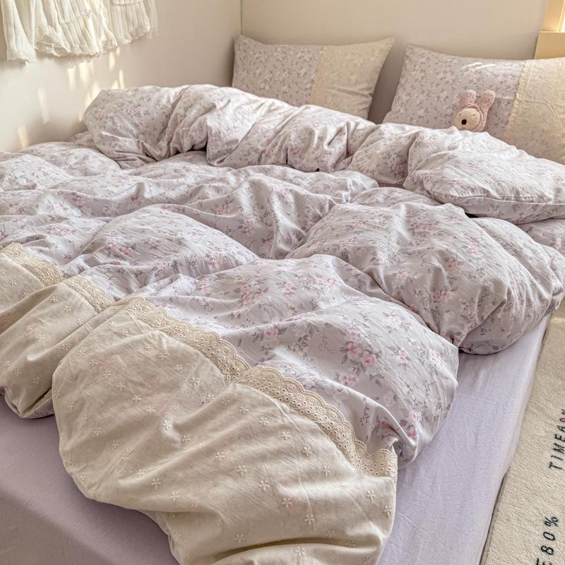 Bedding Set Four-piece Printing Skin-friendly Breathable Comfortable Bed Sheet Quilt Cover Pillowcase