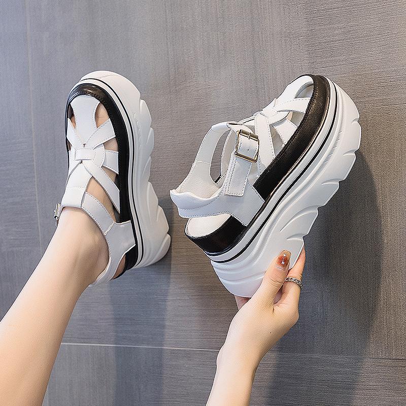 Little White Shoes for Women In the Summer of 2025, New Fashion Sandals, Hollow Thick Soles, 9 Cm Higher, Secretary Sticker Muffin Bottom