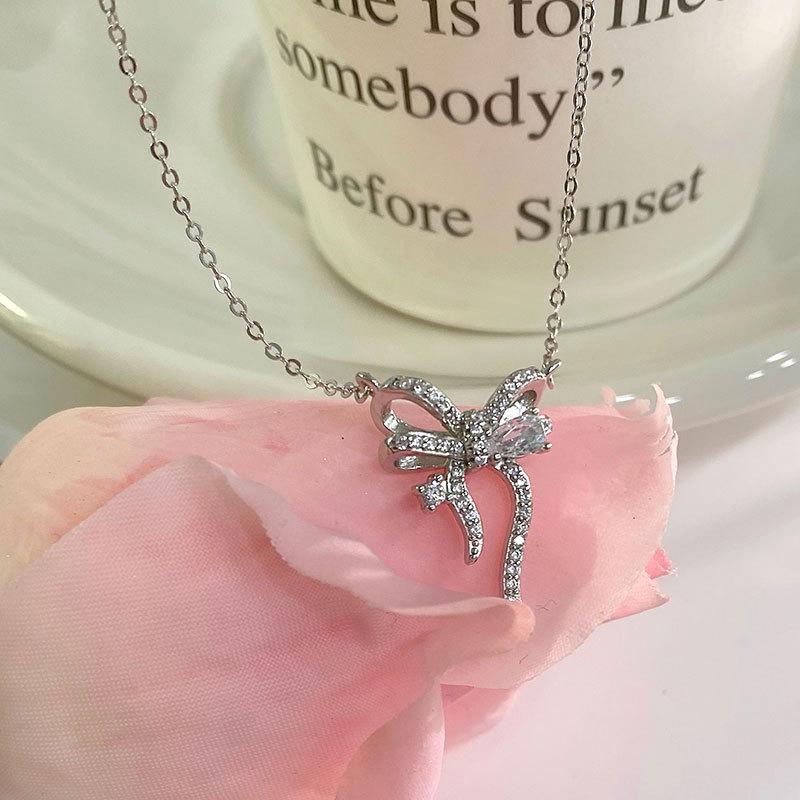 

Korean Sweet Love Necklace Women s New Light Luxury Niche Neck Chain Bracelet