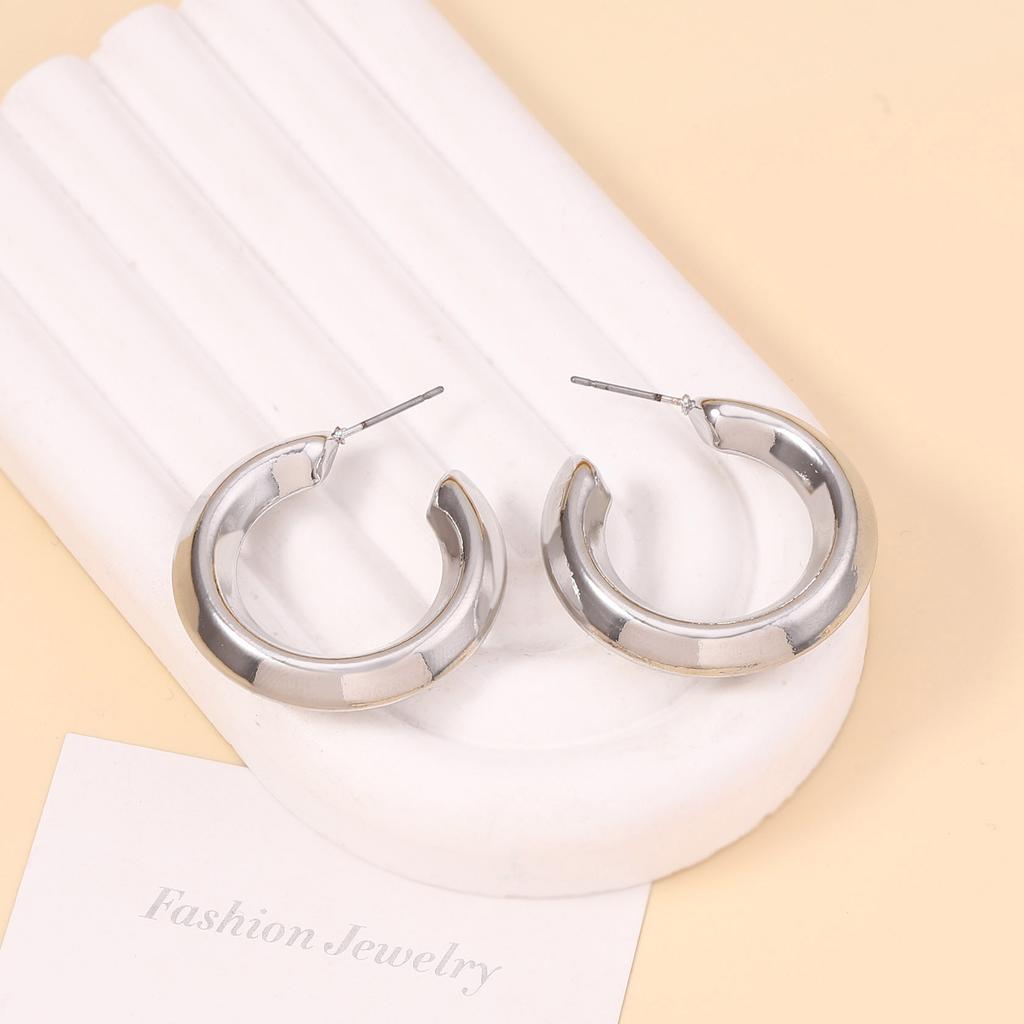 Fashionable and Classic Basic Geometric C-ring Stud Earrings, Hong Kong-style Retro, Simple and Versatile Earrings for Women
