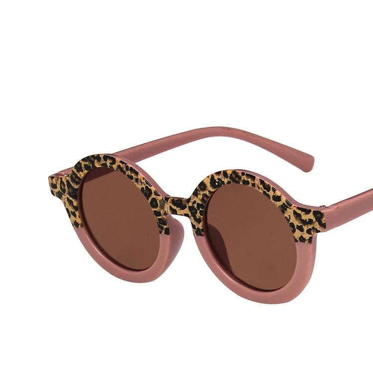 

2024 New Kids Sunglasses Sun Glasses Simple Versatile Square Cute Baby Eyewear Trend Girls Boy Eyeglasses UV400 Children Gift