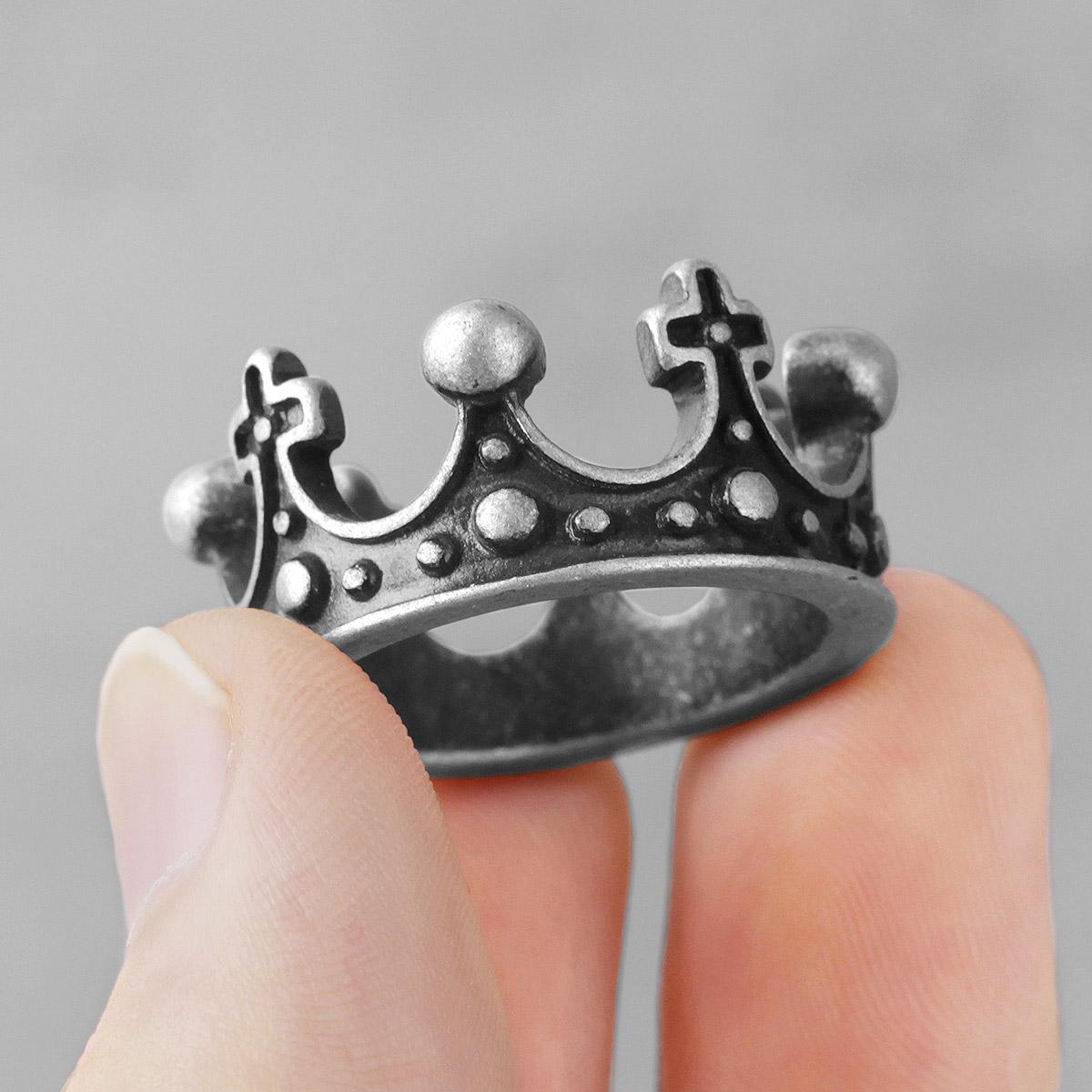 

Men s Vintage Stainless Steel Ring Black Silver King Crown Gothic Band Royal King Crown Ring 13