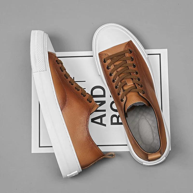 Fashion British Style Men's Genuine Leather Casual Shoes Fashionable Business Work Shoes Men's Banquet Formal Shoes Winter Short Boots