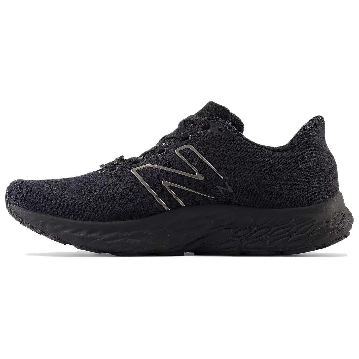 

New Balance Men s Fresh Foam X Evoz v3 Slip Resistant Black Running Shoe MEVOZSR3 40