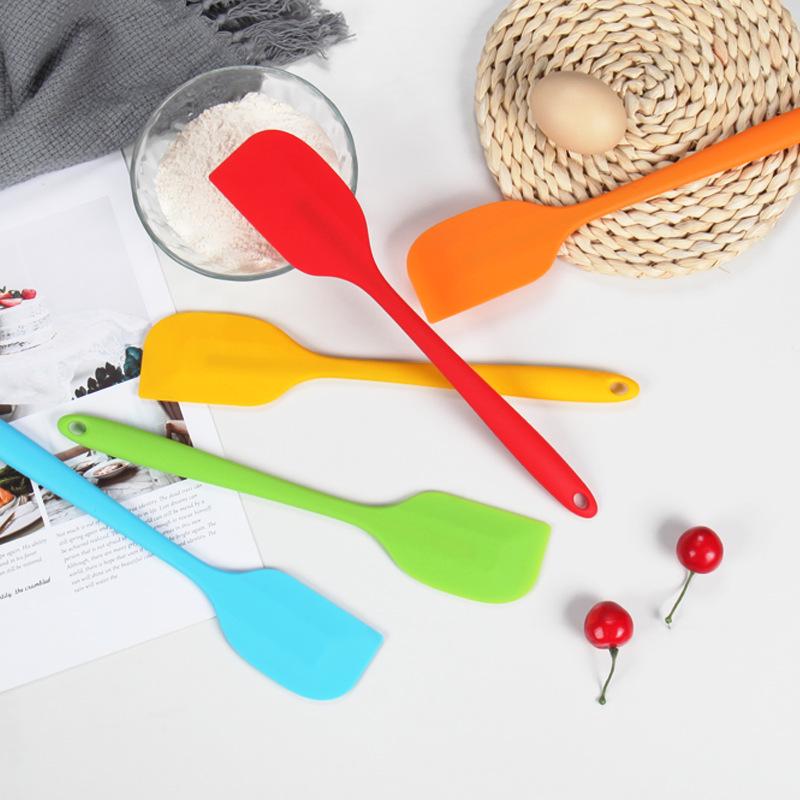 Large Silicone Cake & Jam Spatula - Soft Mixing Scraper Baking Tool