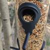 Hanging Birds Feeder Squirrel-proof Birdfeeder Outdoor Birdseed Dispenser Attracts Blue Tits Finches for Garden Wild Birds