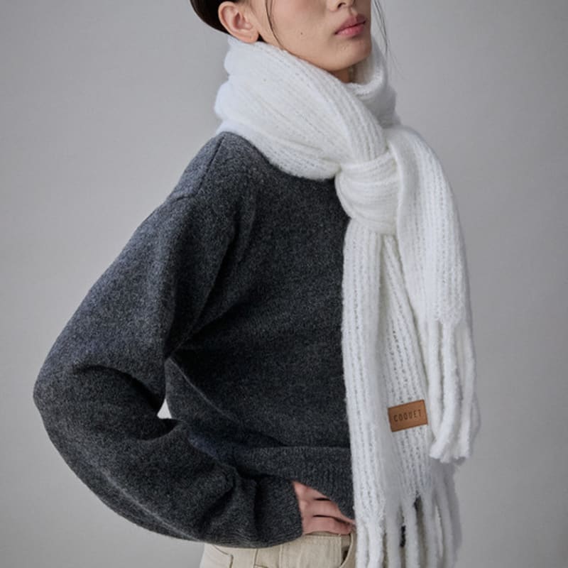 COQUET Teddy-Emblem Schal Elfenbein