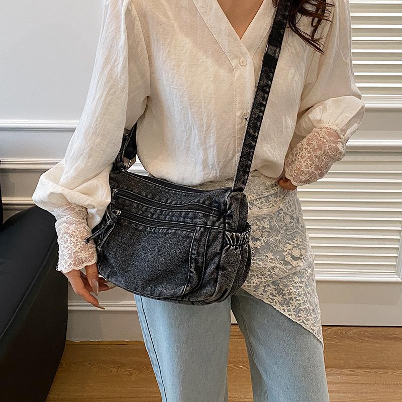 Retro Denim Bag Women's New Fashion Commuter Tote Bag Casual Simple Large Capacity One-shoulder Crossbody Bag Trend
