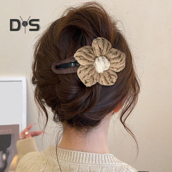 Women Hair Clip Hand-Woven Knitting Flower Decor Hair Pin with Soft Yarn Multi-Purpose Hairpin Hair Accessories