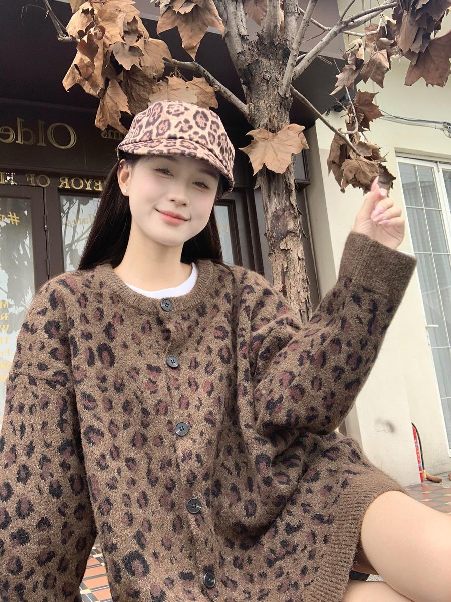 

Autumn Winter Leopard Print Women s Sweater Cardigan Loose Thick Knit High-End Top Outerwear for Women One Size коричневий