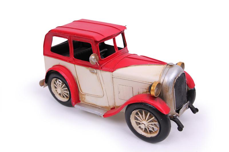 

Декоративная металлическая машина