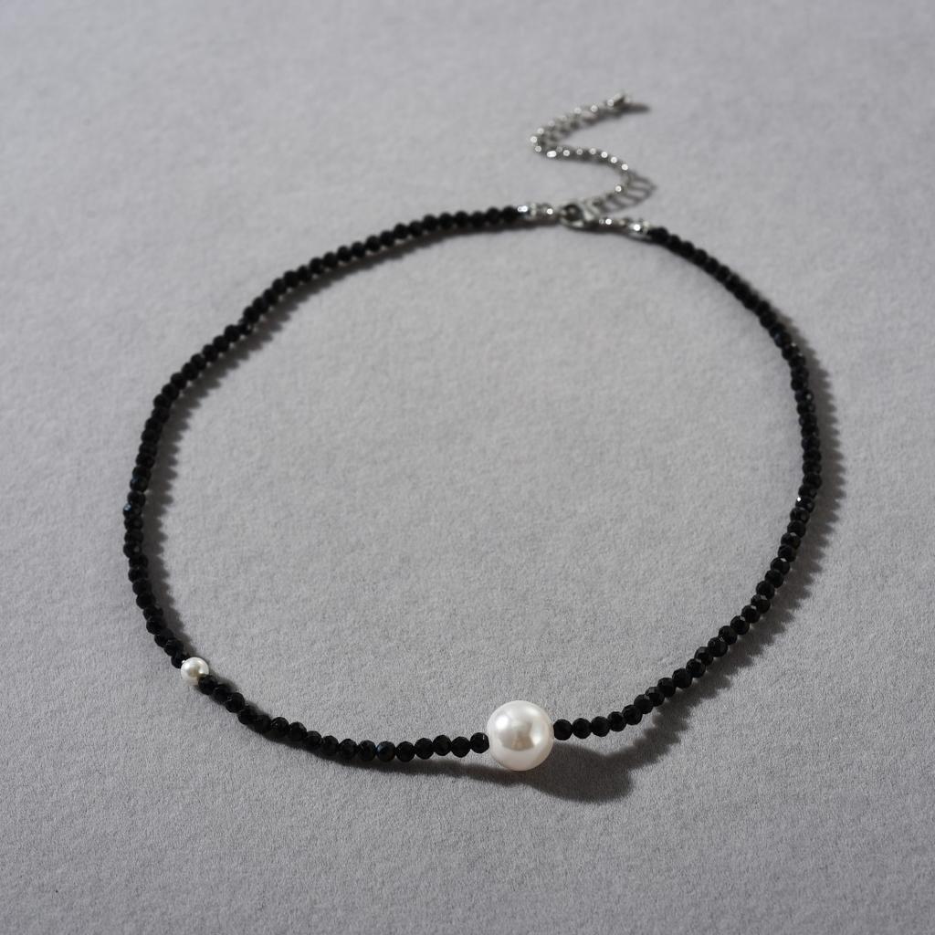 Copper-Plated Platinum Black Spinel Beaded Spell Size Pearl Pendant Collarbone Chain Niche Temperament Versatile Necklace Women