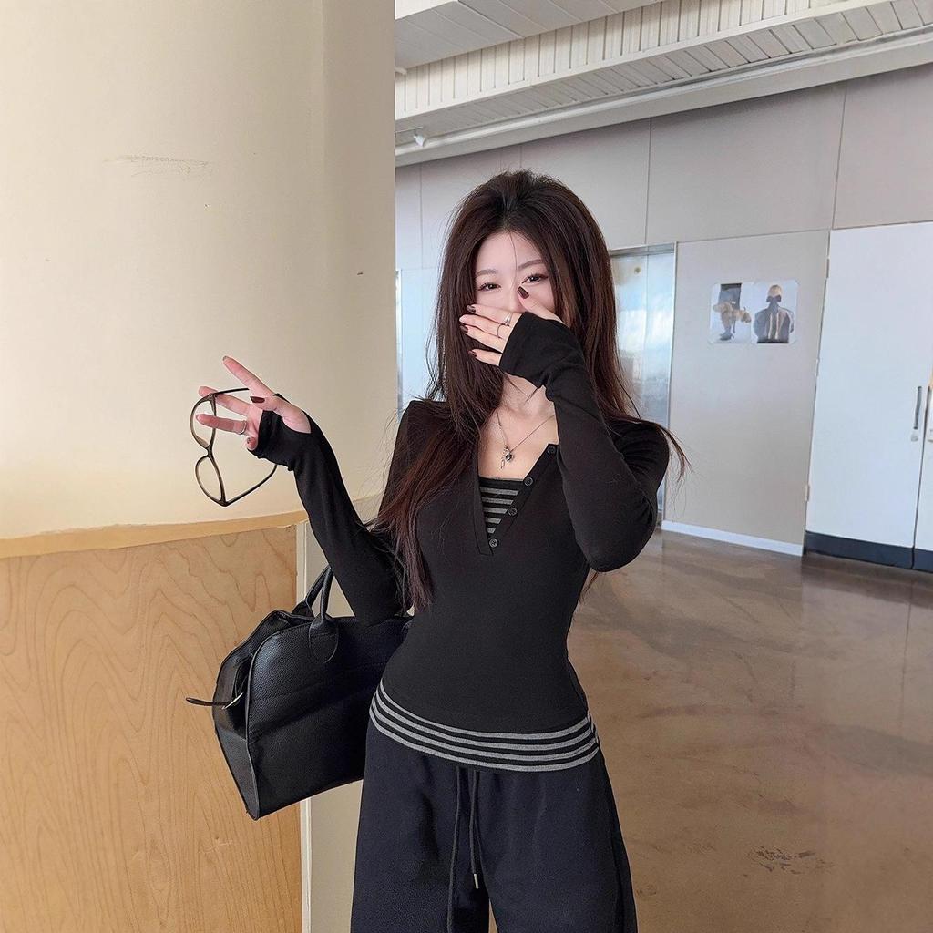 Damen Koreanischer Stil Color Block Henley-Kragen Taillenbetont Zweiteilig Langarm T-Shirt für Herbst/Winter Schlankmachendes Basisshirt