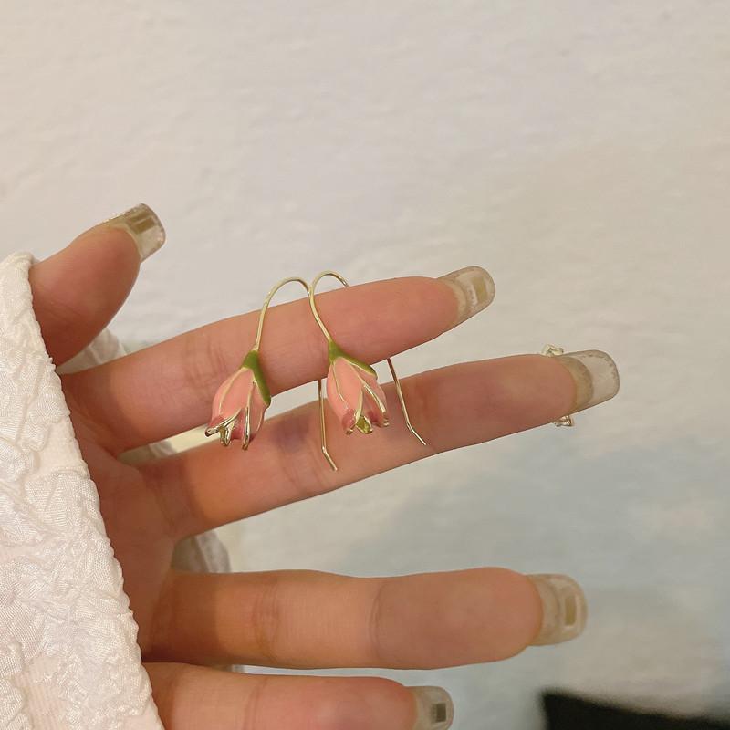 Retro Tulip Earring Minority French Gentle Earring Sweet Girl Spring Earring