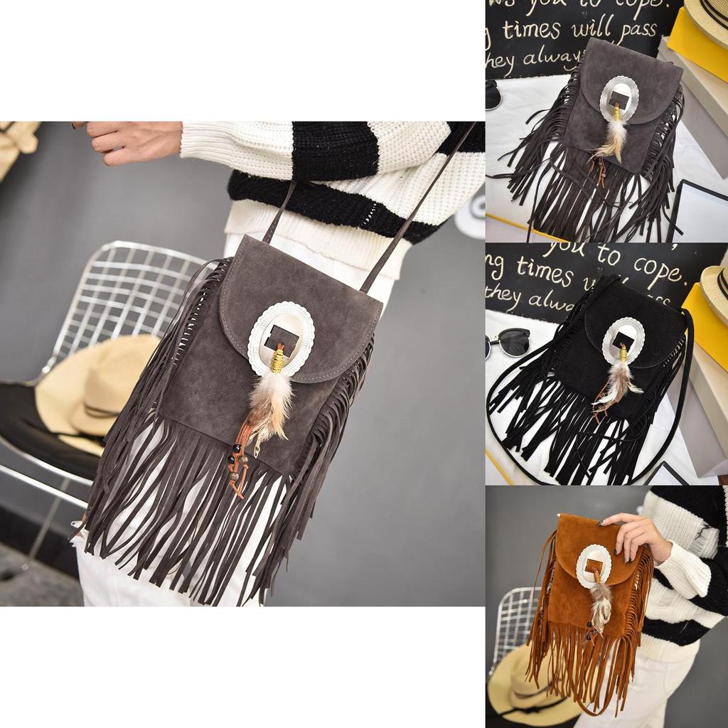 Bohemian Feather Tassel Shoulder Bag With Polyester Lining For Casual Outings