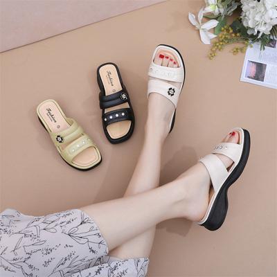 Sommermode Mittelhohe Keilsandalen Rutschfest Offene Zehen Damen Slipper Weiche Sohle Lässig Neue Hausschuhe