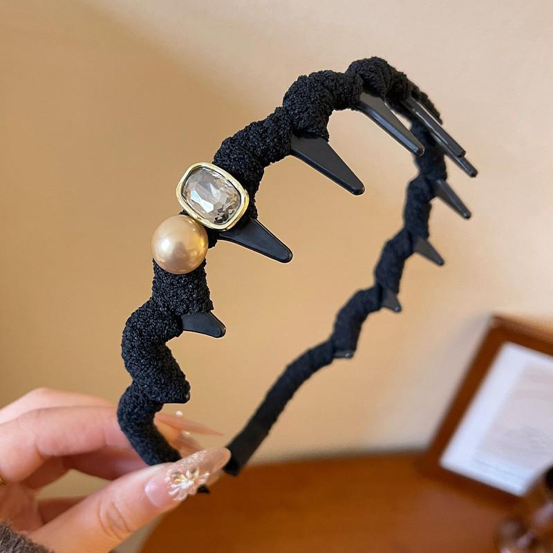 

Элегантная повязка на голову с черепом из жемчуга, не скользящая, для женщин - Коллекция высокого класса 2025