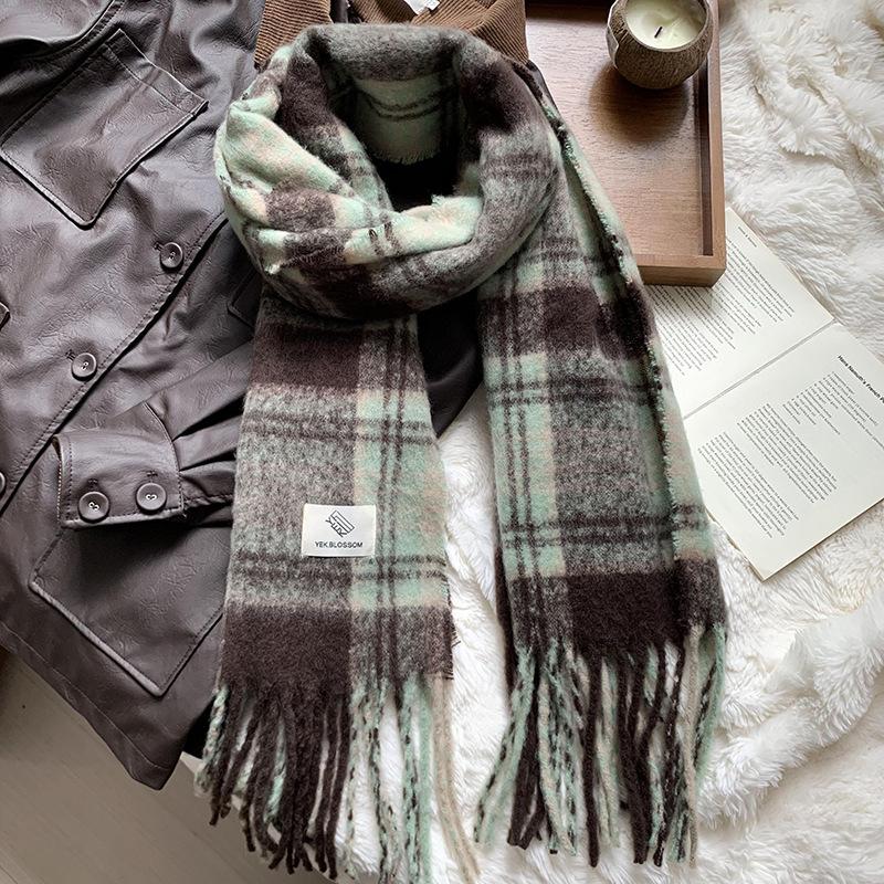 Scarf women's high-end sense autumn and winter new imitation cashmere plaid college style tassel warm scarf shawl