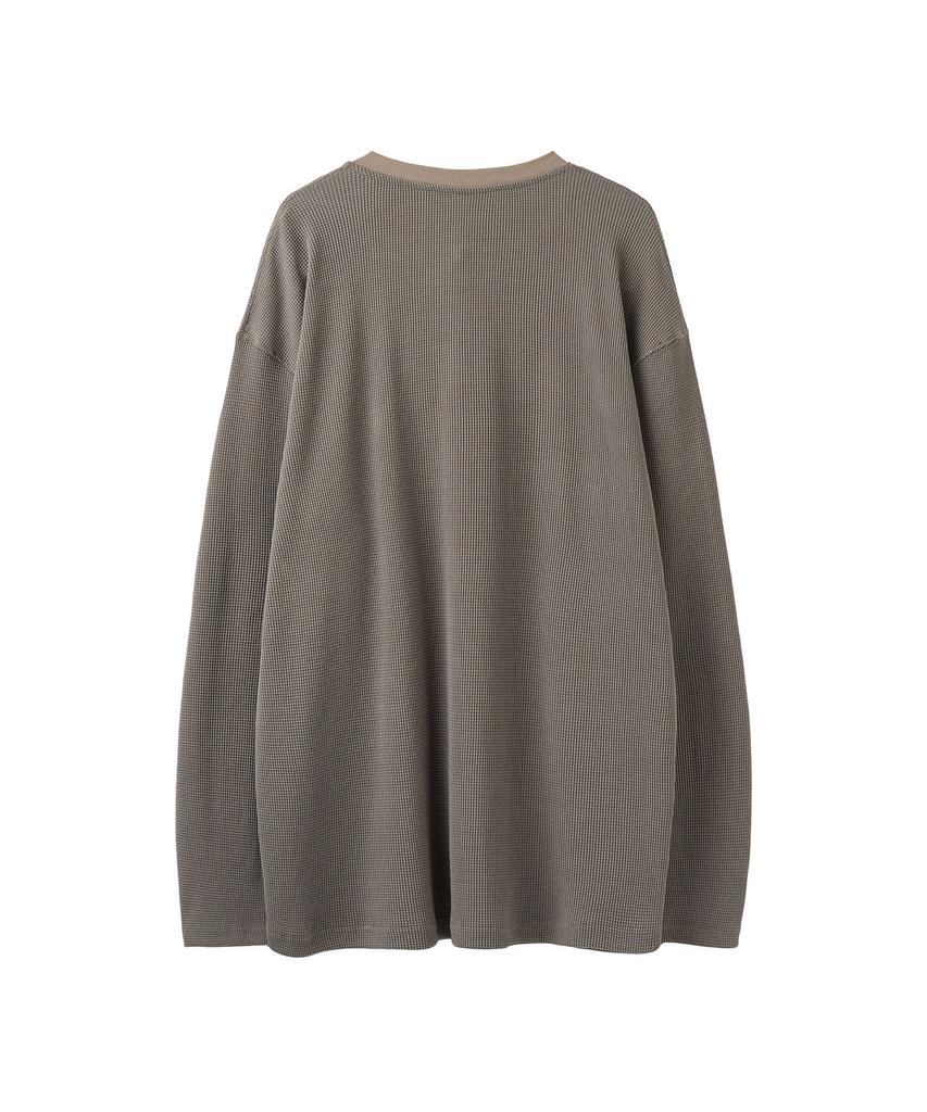 AREUBAN Pearl Button Neck Waffle Long Sleeve_Dust Beige