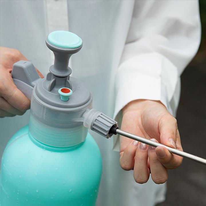 Garden Spray 2L Compression Watering Gardening Watering Can Spray Tools