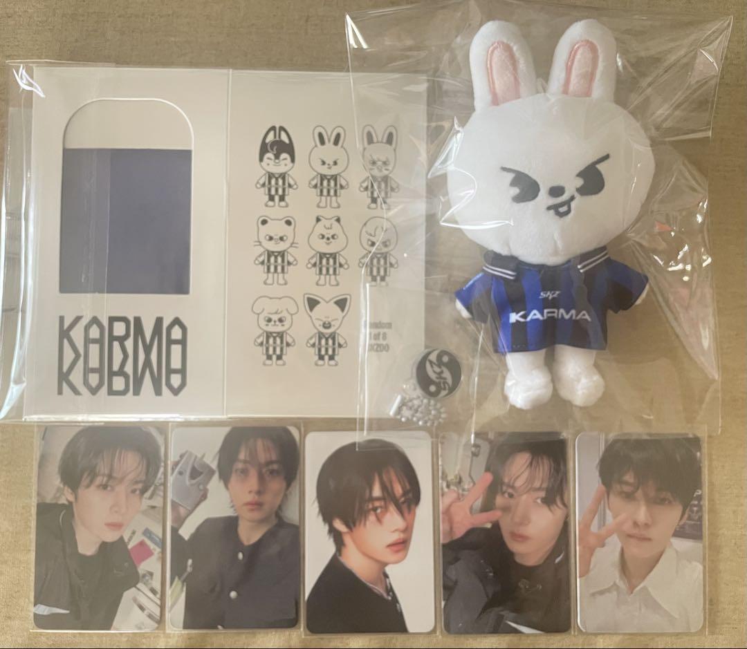 

[Б/У] stray kids карма skzoo вер. левит рино