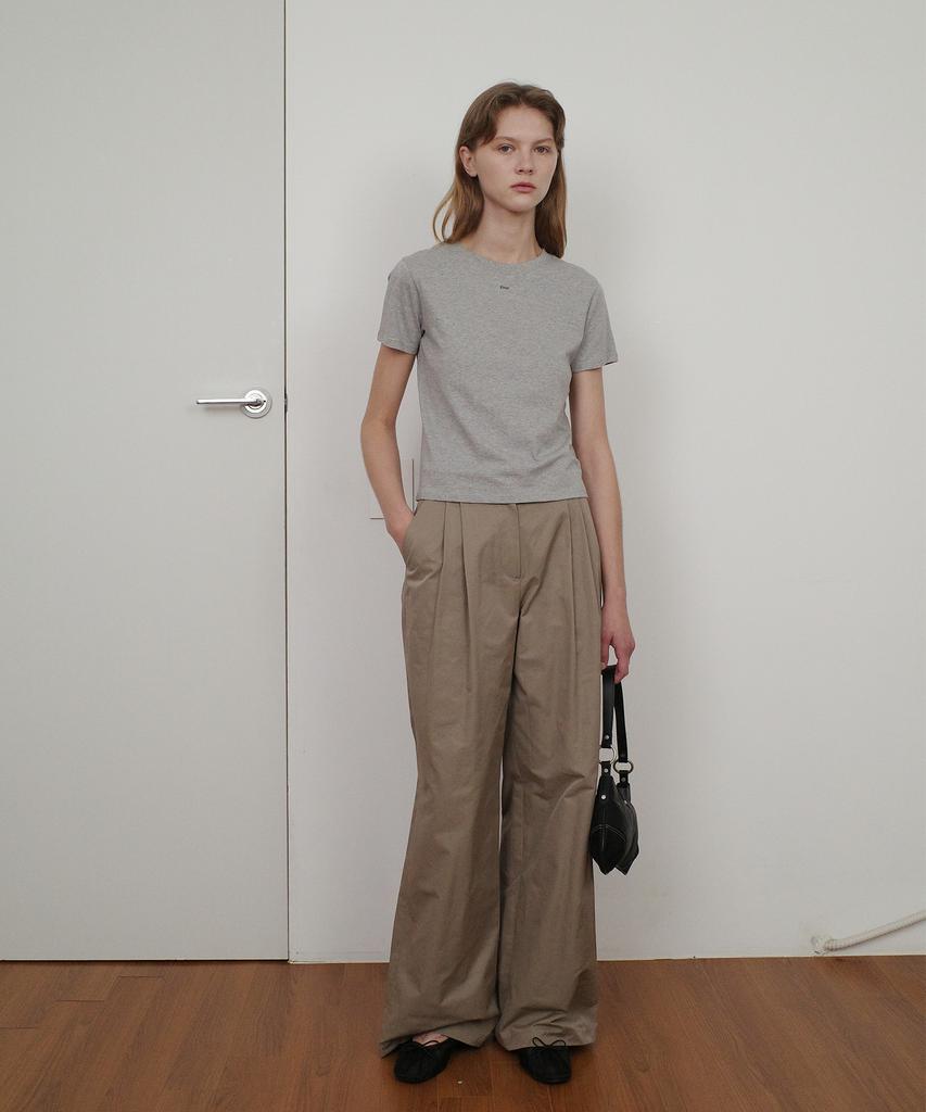 EN OR Basic Enor Crop T-Shirt - Gray