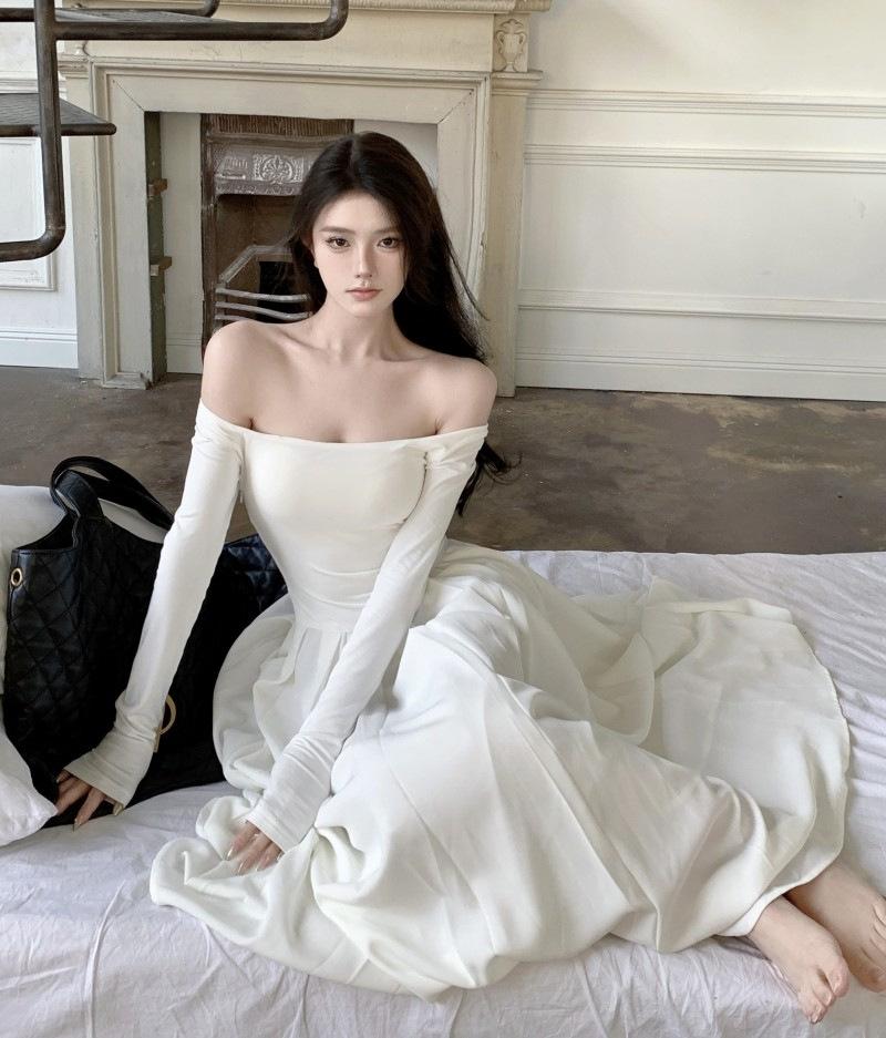 French Temperament Long-sleeved White Bottom Dress Women's Autumn New Waist and Thin Long Skirt