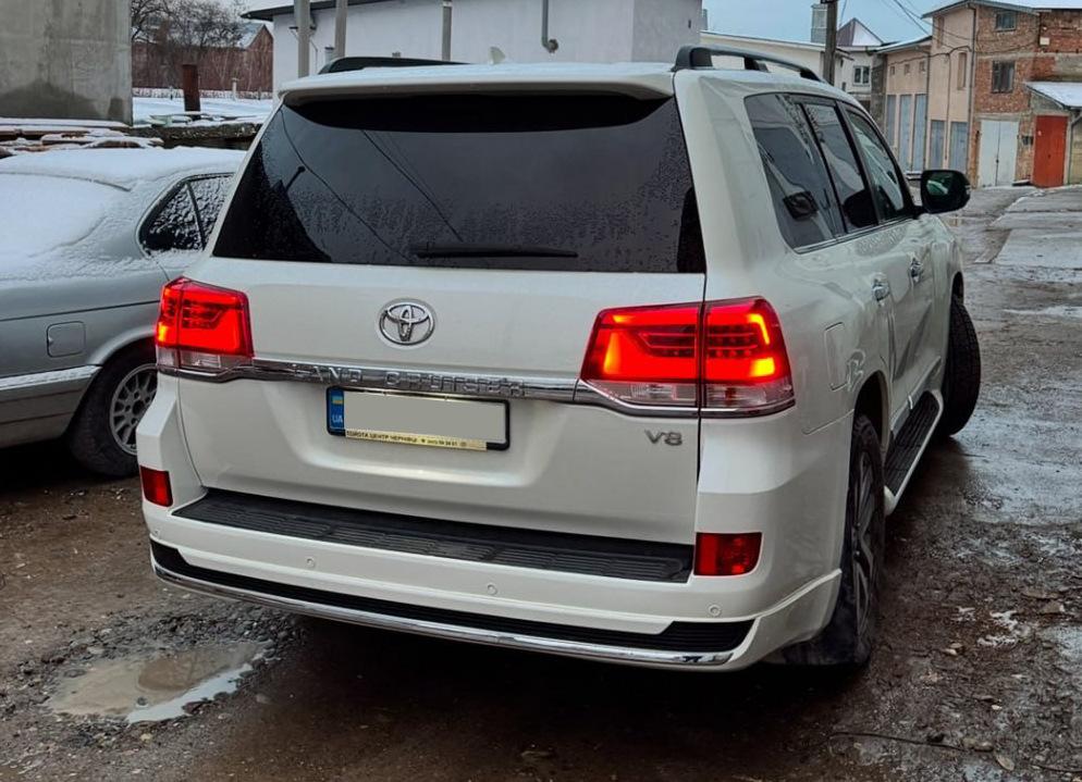

Задний бампер 2016-2025 под покраску (Китай) для Toyota Land Cruiser 200