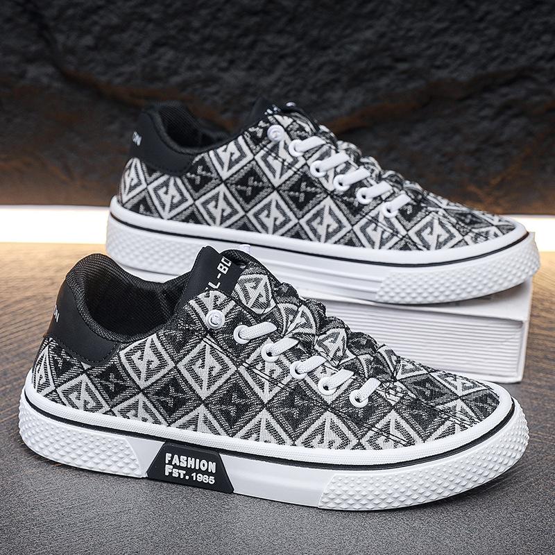 Men's Shoes Summer New Canvas Board Shoes Retro Printing Fashion Breathable Deodorant Versatile Casual Shoes Men