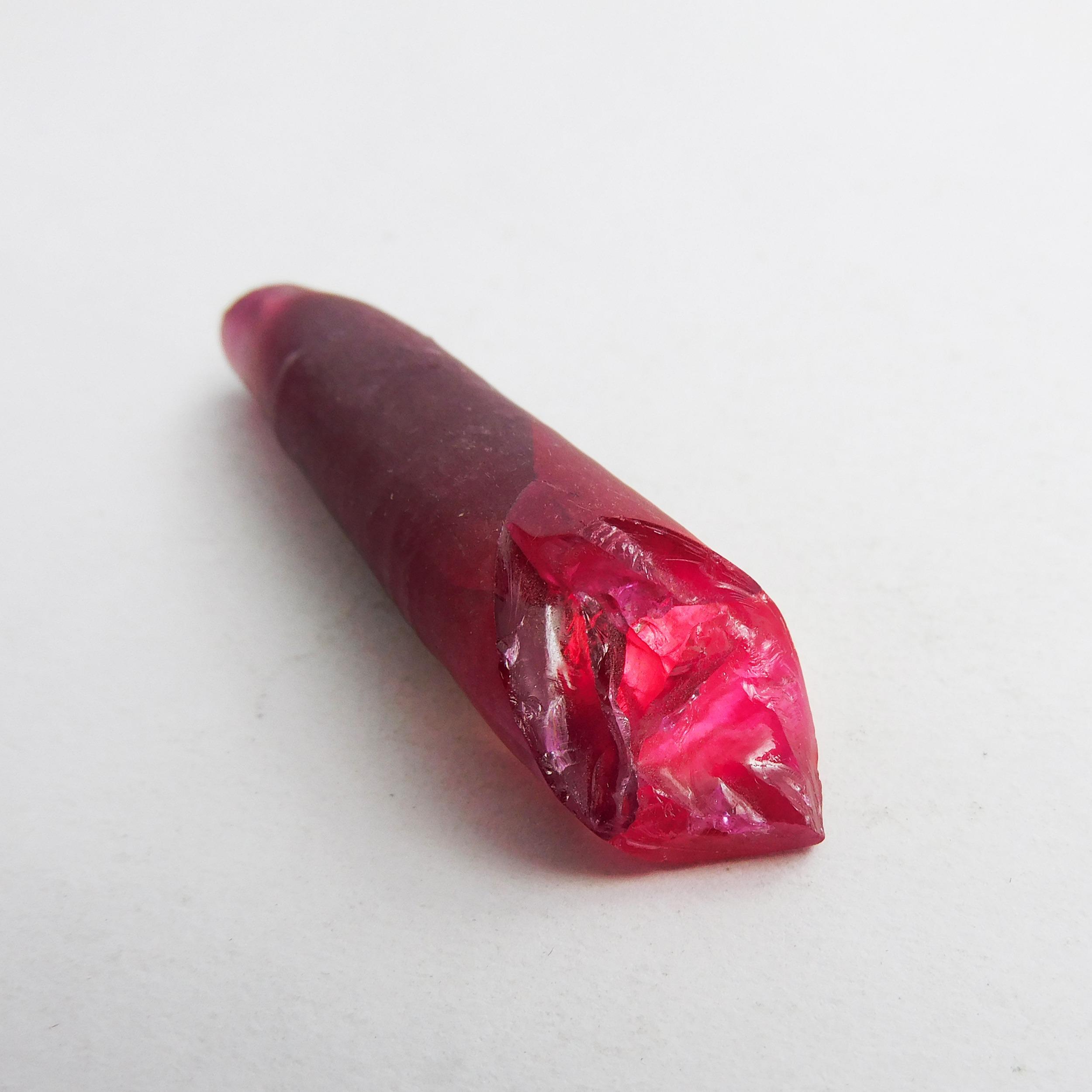 

Видобутий на Землі 55.35 Карат Натуральний Червоний Рубін Неогранований Необроблений Сипучий Дорогоцінний Камінь СЕРТИФІКОВАНИЙ P-1047-Sa 42.35 mm Approx червоний