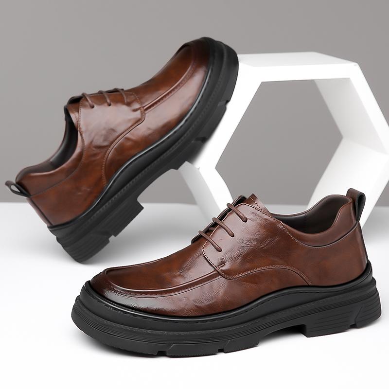 Fashion 2025 New Leather Men Casual Shoes Trend Lace Up Oxfords Shoes Comfortable Male Wedding Leather Dress Shoes Men Fashion Flats