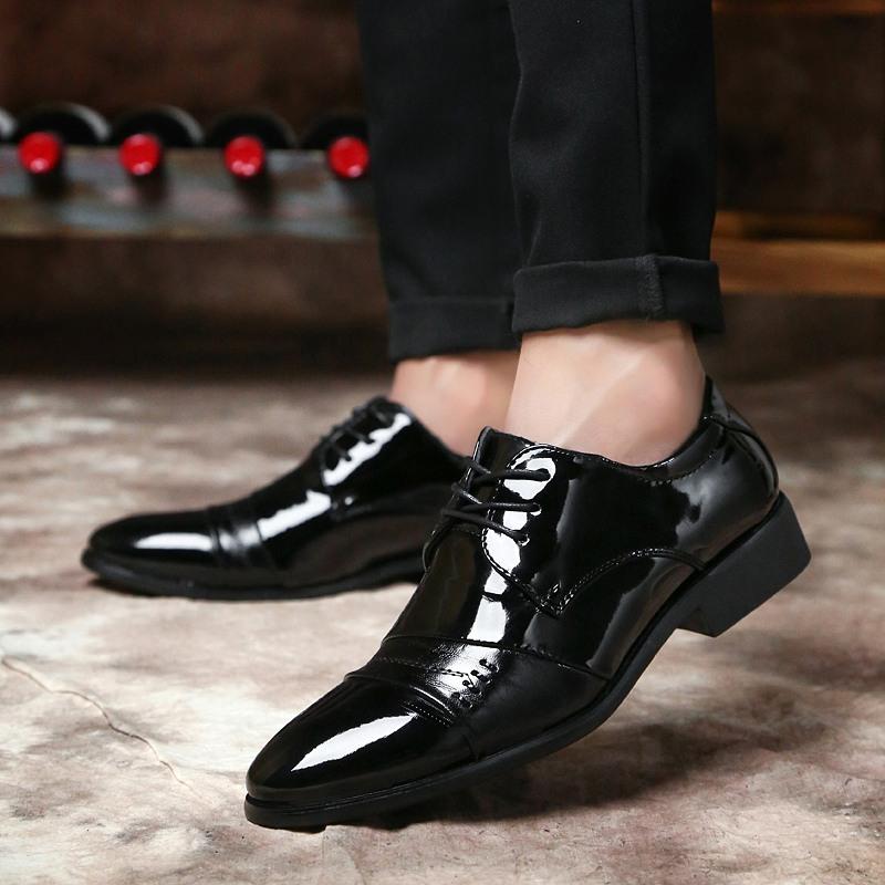 Black Glossy Leather Shoes For Men Business Formal Shoes Soft Sole Breathable Shoes JZ-602