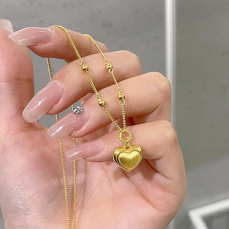 

Antique gold craftsm brushed heart-shaped necklace Vintage design new in sweet style collar chain wedding banquet 45cm золотий