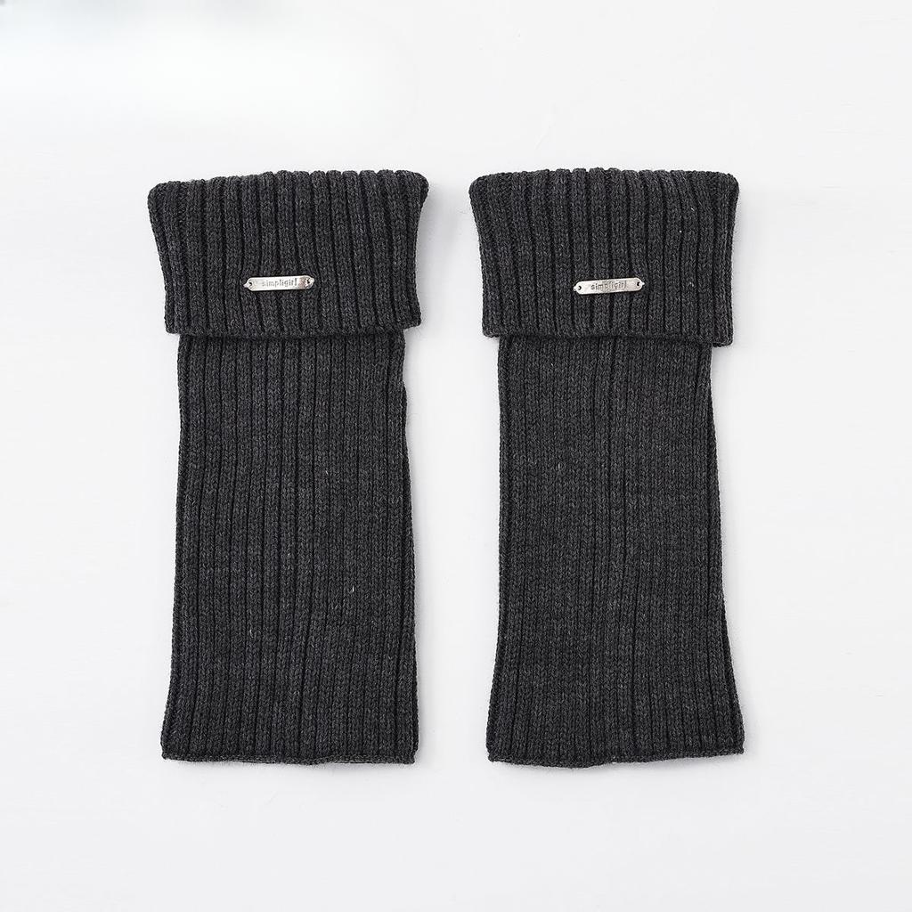 Autumn Winter Leg Warmers Japanese Style Girls Versatile Slouch Socks with Metal Logo Warm Knitted Shoe Covers for Women Autumn Winter