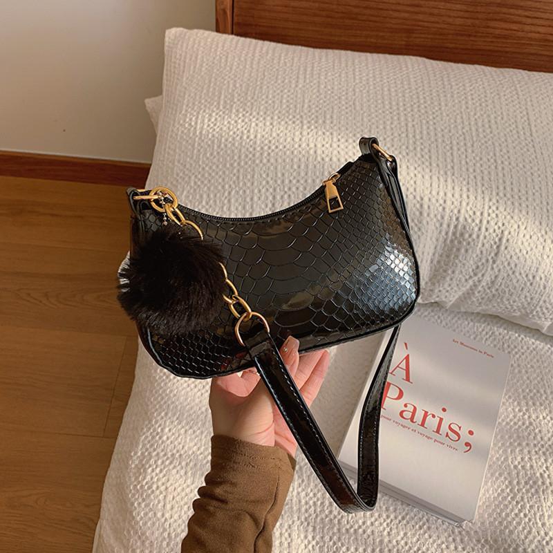 Trendy Spring New Arrival Armpit Bag 2024 Korean Minimalist Retro Casual Shoulder Bag