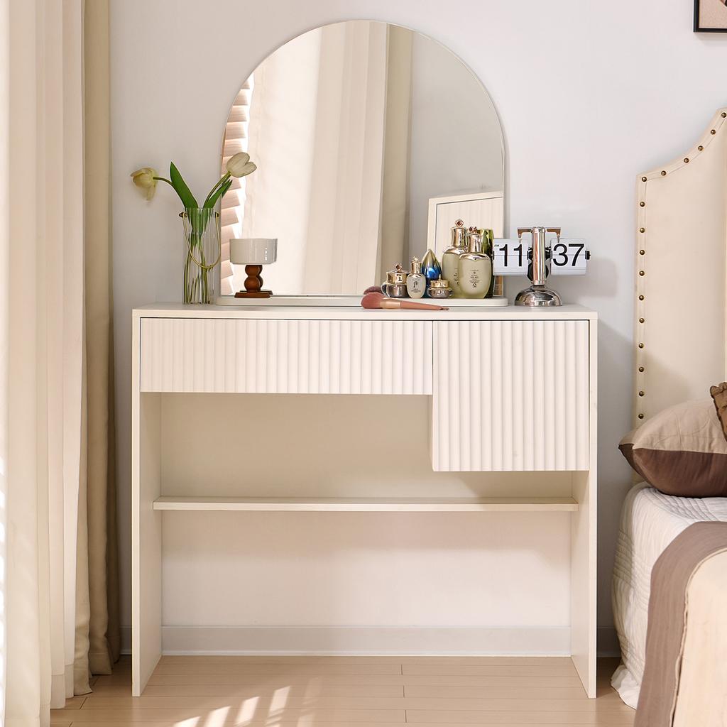 Schminktisch mit Spiegel - Moderner Schminktisch mit Schubladen und offenen Fächern, Weiß, H135/B90/T40cm