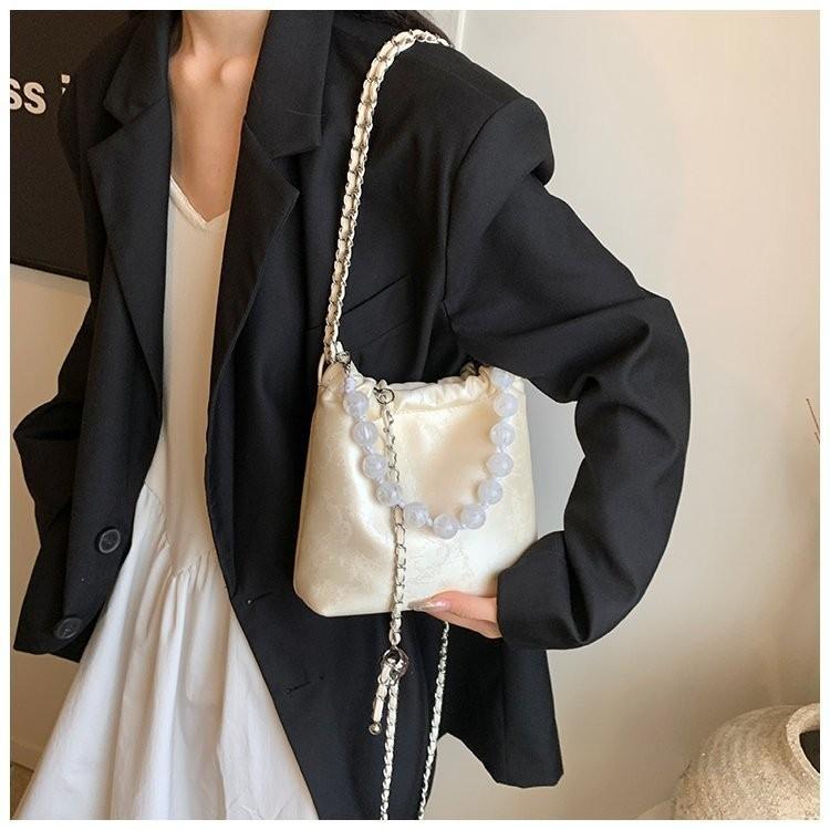 IELGY Exquisite and Fashionable Handbag, Foreign Style Solid Color Versatile Shoulder High Texture Simple Trend Messenger Bag
