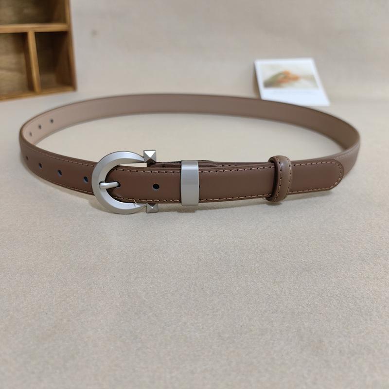 Women Trendy Solid Color Leather Belt With Metallic Buckle For Style Everyday