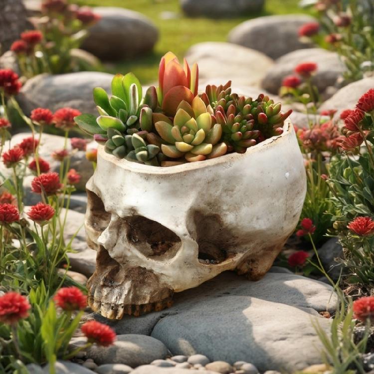Modern Miniature Skull Resin Planter Unique Skull Shape Halloween Flower Pot for Air Plant And Small Greeneries Display