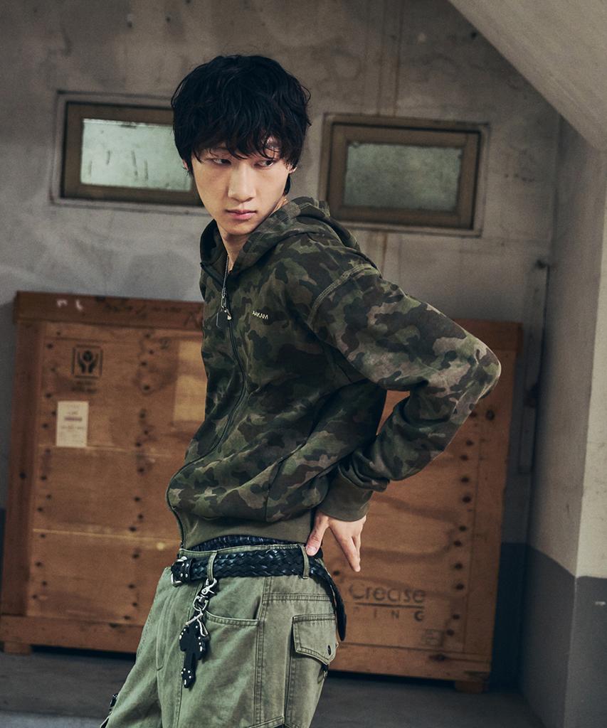 Aakam Basic Logo Camouflage Zip-Up Hoodie (Khaki)
