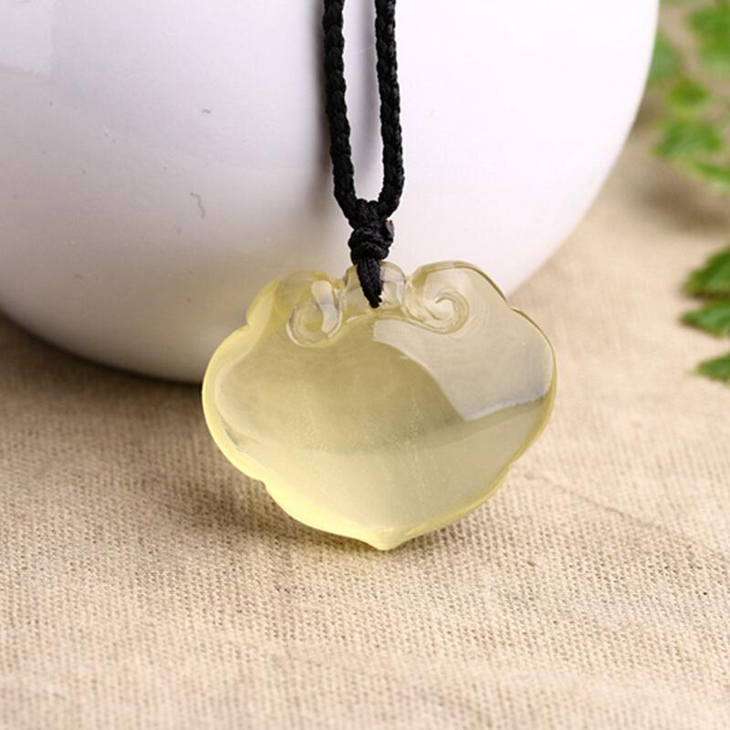 

Natural yellow citrine Ruyi lock pendant crystal necklace sweater chain, a Valentine s Day gift for your girlfriend or a birthday present Pure Natural