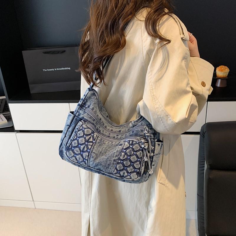 Denim Crossbody Bag for Women with Multi - Pockets & Quilted Detail, Lightweight & Stylish Shoulder Purse