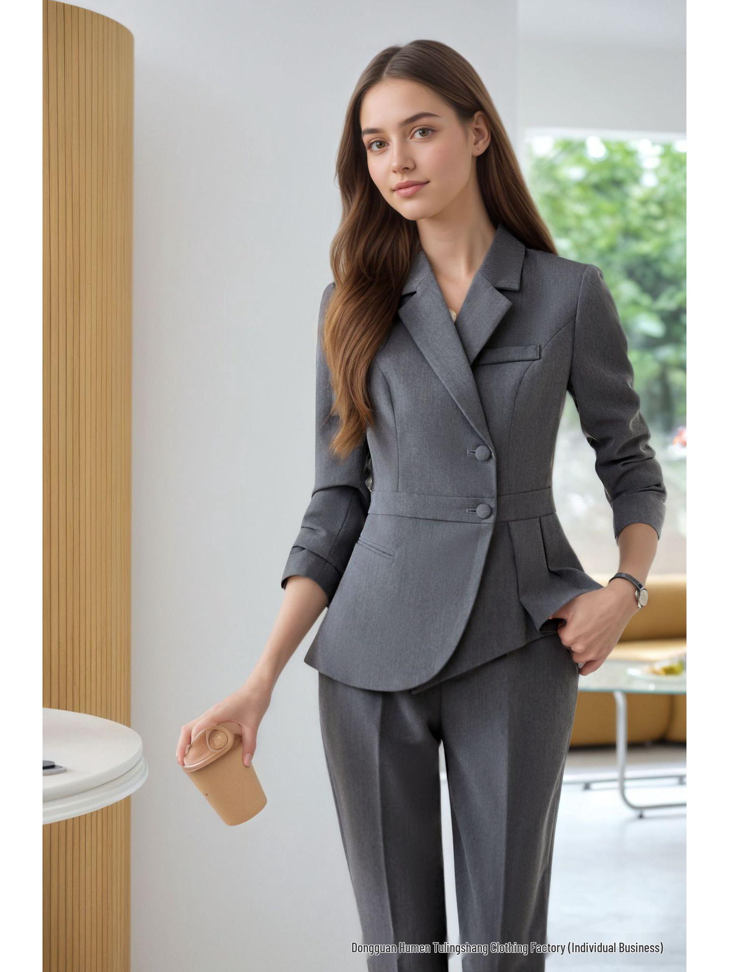 

Women s Dark Blue Business Suit Set: Professional Formal Wear for Events, Hotel Front Desk, and Commuting. XL