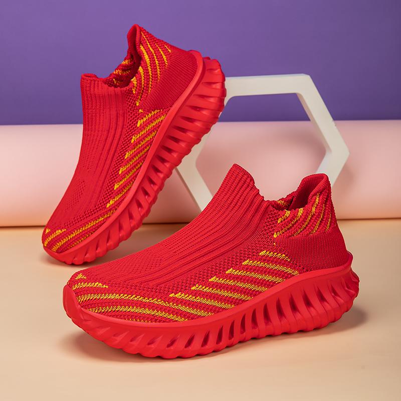 Fashion Women's Running Shoes Lightweight, Anti Slip Shock-absorbing Sports Shoes Men's 2025 Summer New Item Tennis Female Skateboard