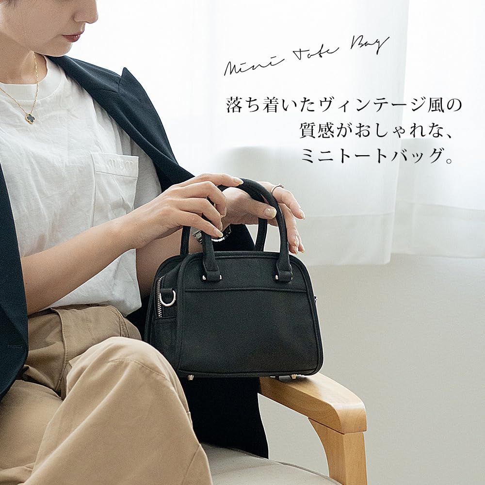 Vintage-style mini Boston bag with DEVICE triple charm