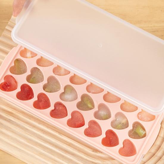 Heart-Shaped Ice Cube Trays Non-Stick Reusable Silicone Ice Mold with Lid Stackable Food-Grade BPA-Free Ice Cube Maker