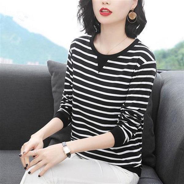 Winter Long Sleeve Striped T Shirt Women Loose Middle Age Mom Base Layer Top
